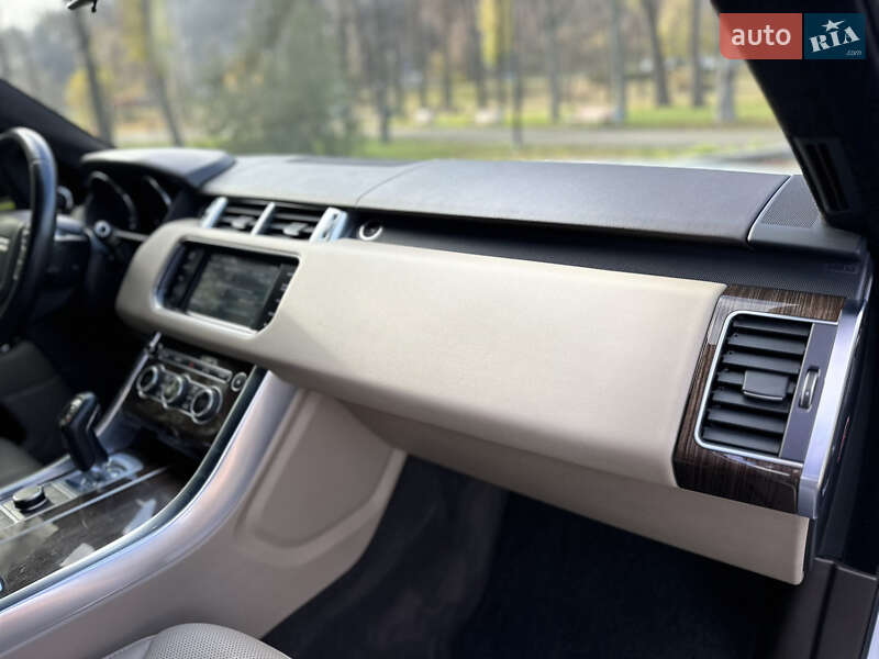 Внедорожник / Кроссовер Land Rover Range Rover Sport 2014 в Киеве