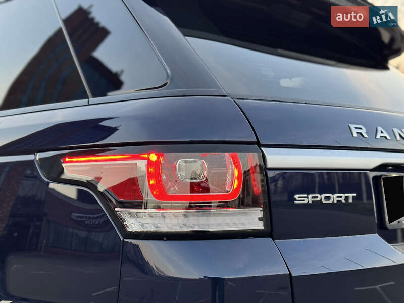 Внедорожник / Кроссовер Land Rover Range Rover Sport 2016 в Киеве