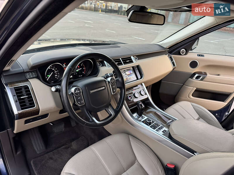 Внедорожник / Кроссовер Land Rover Range Rover Sport 2016 в Киеве