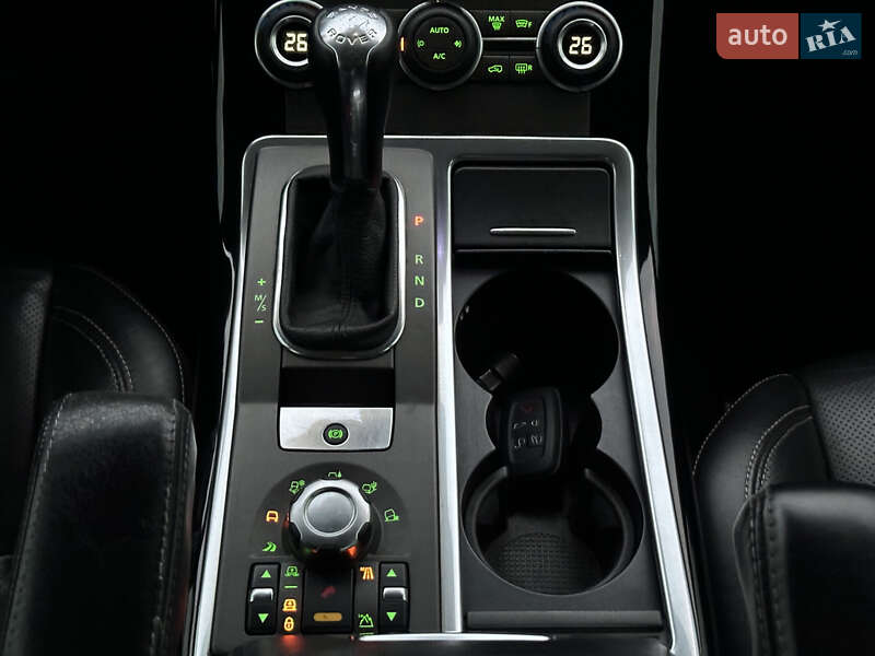 Внедорожник / Кроссовер Land Rover Range Rover Sport 2010 в Одессе