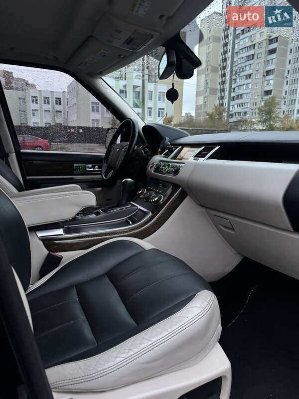 Внедорожник / Кроссовер Land Rover Range Rover Sport 2011 в Киеве