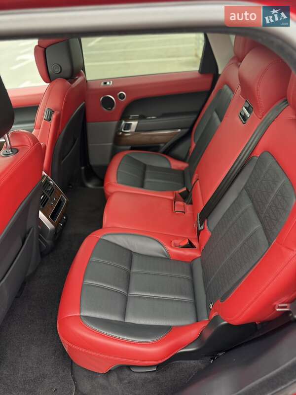 Внедорожник / Кроссовер Land Rover Range Rover Sport 2019 в Киеве фото 48 Внедорожник / Кроссовер Land Rover Range Rover Sport 2019 в Киеве