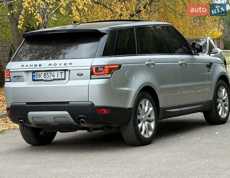 Позашляховик / Кросовер Land Rover Range Rover Sport 2016 в Рівному