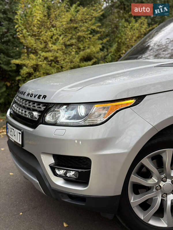 Позашляховик / Кросовер Land Rover Range Rover Sport 2016 в Рівному