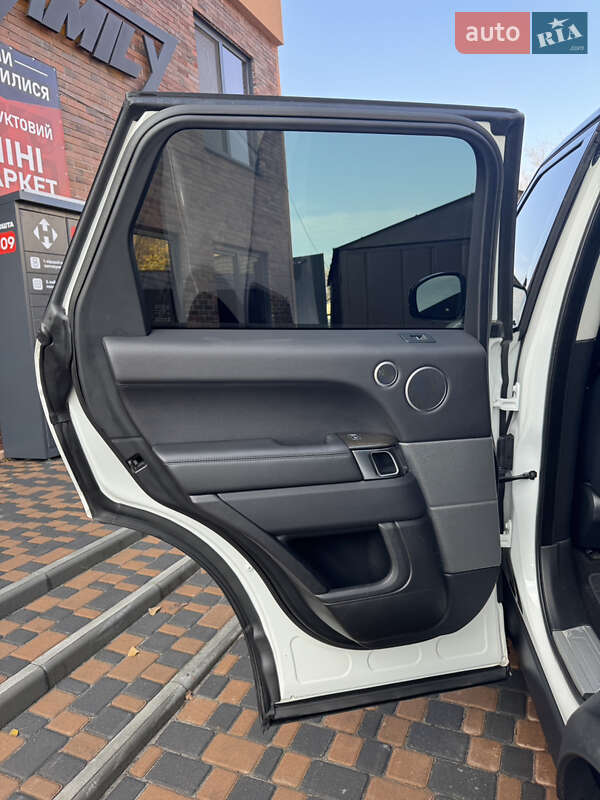 Внедорожник / Кроссовер Land Rover Range Rover Sport 2016 в Днепре