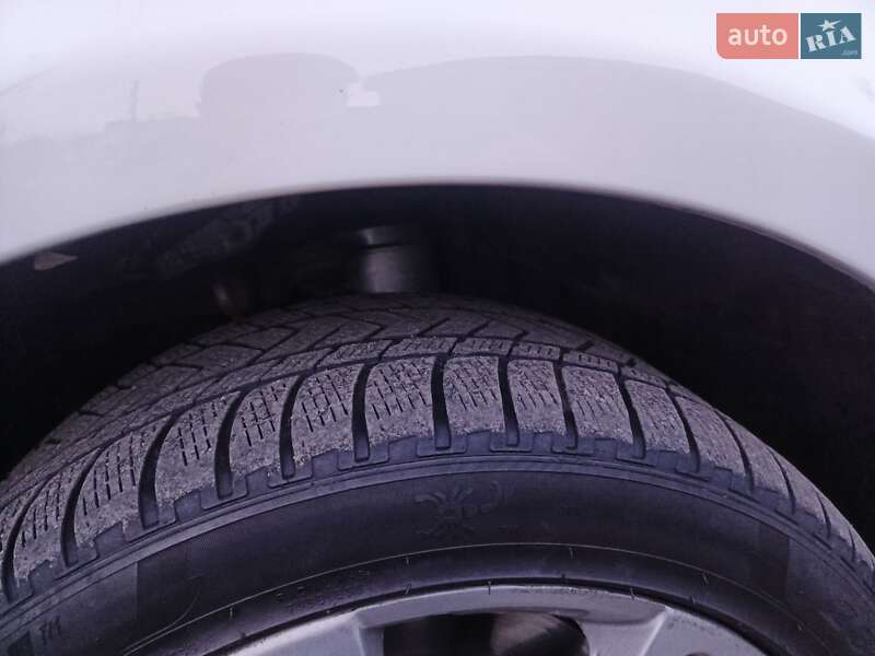 Внедорожник / Кроссовер Land Rover Range Rover Sport 2010 в Виннице