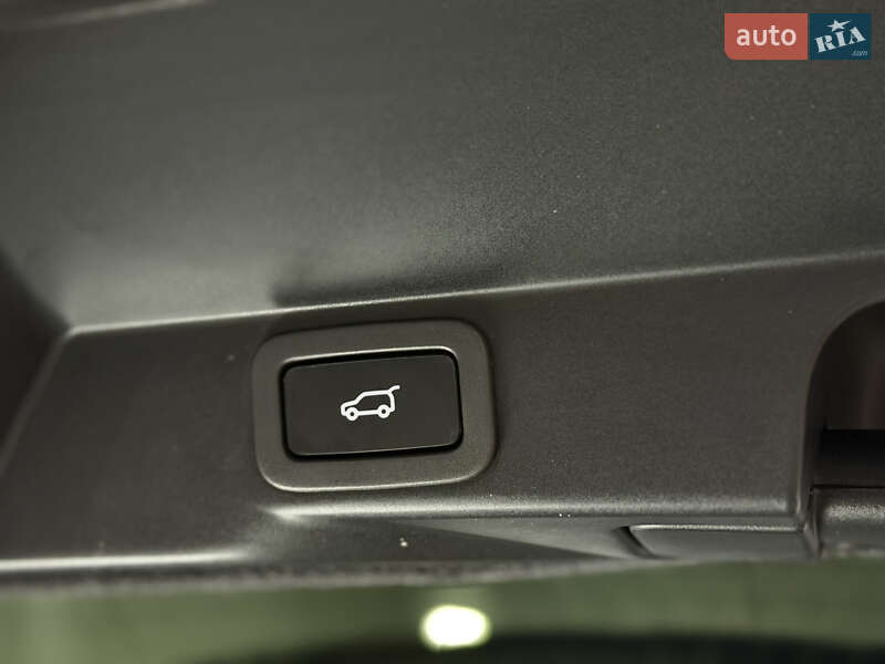 Внедорожник / Кроссовер Land Rover Range Rover Sport 2014 в Одессе