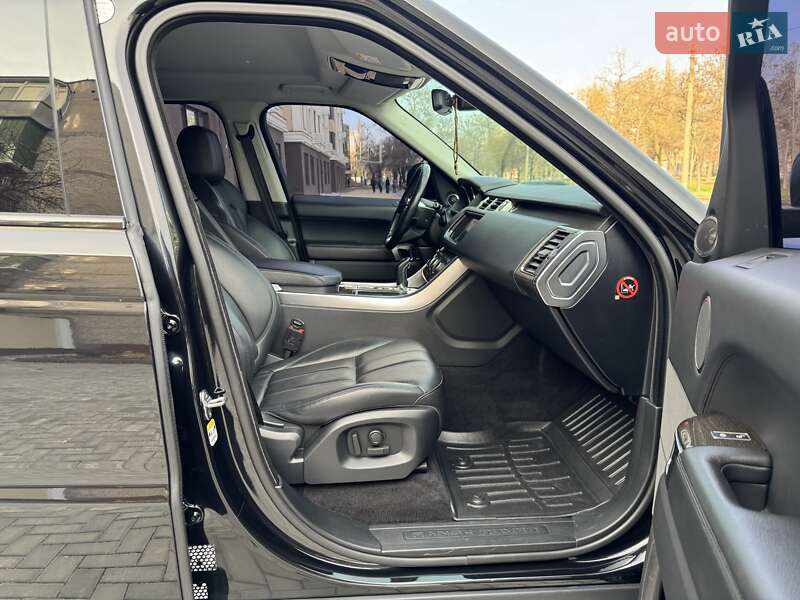 Внедорожник / Кроссовер Land Rover Range Rover Sport 2016 в Николаеве