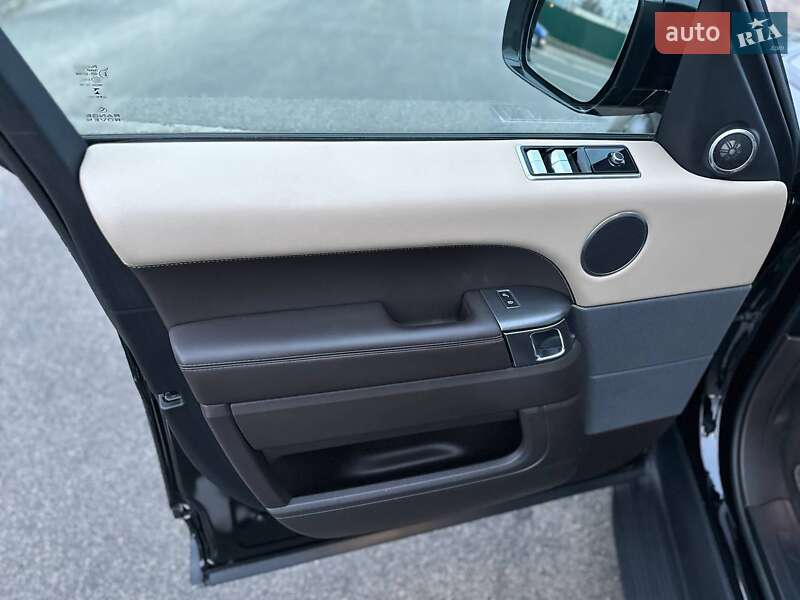 Внедорожник / Кроссовер Land Rover Range Rover Sport 2018 в Киеве