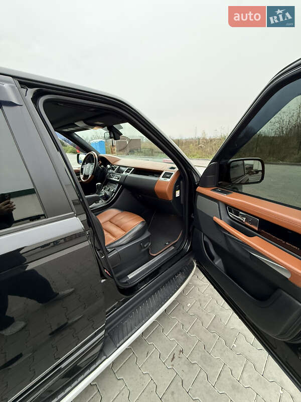 Внедорожник / Кроссовер Land Rover Range Rover Sport 2013 в Киеве