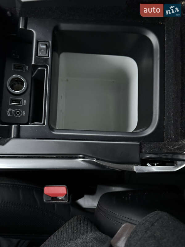 Внедорожник / Кроссовер Land Rover Range Rover Sport 2016 в Луцке фото 18 Внедорожник / Кроссовер Land Rover Range Rover Sport 2016 в Луцке