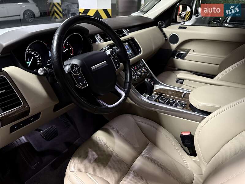 Внедорожник / Кроссовер Land Rover Range Rover Sport 2016 в Киеве