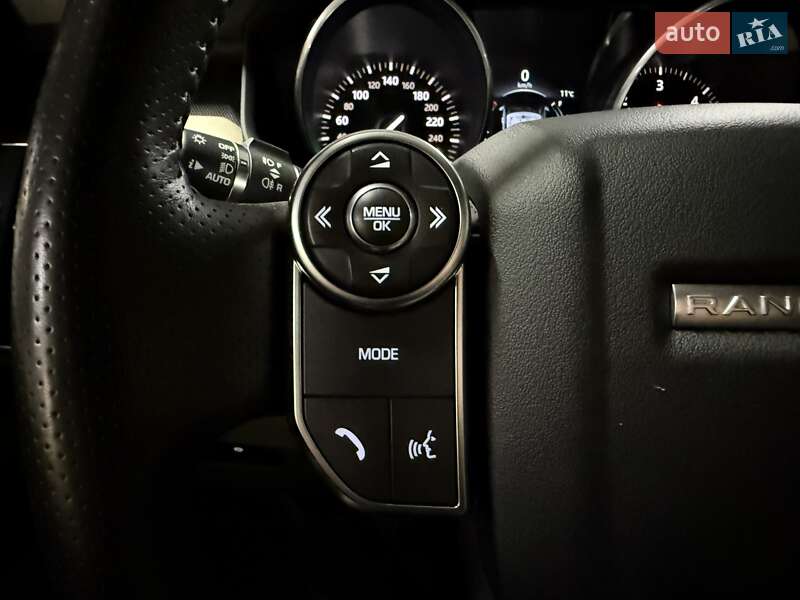 Внедорожник / Кроссовер Land Rover Range Rover Sport 2016 в Киеве