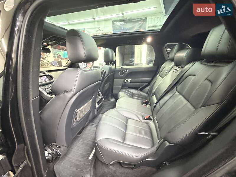 Внедорожник / Кроссовер Land Rover Range Rover Sport 2016 в Киеве фото 11 Внедорожник / Кроссовер Land Rover Range Rover Sport 2016 в Киеве