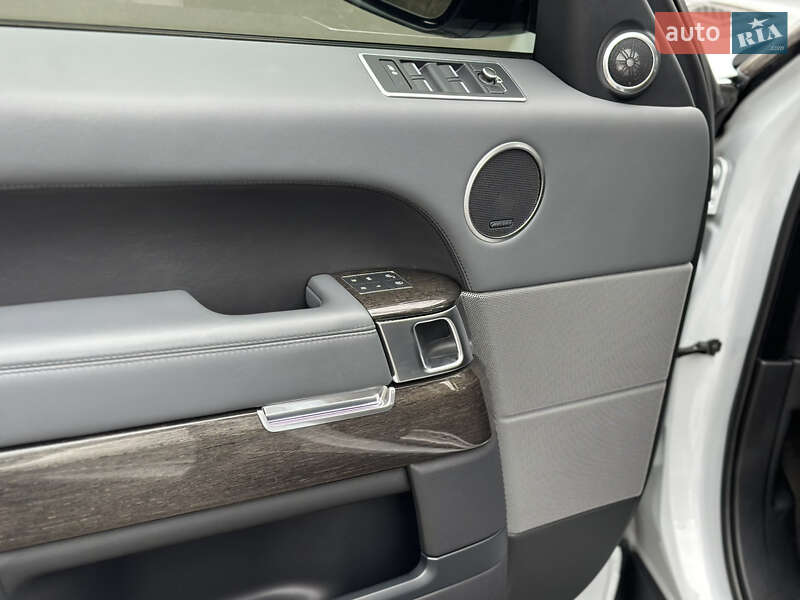 Внедорожник / Кроссовер Land Rover Range Rover Sport 2017 в Одессе