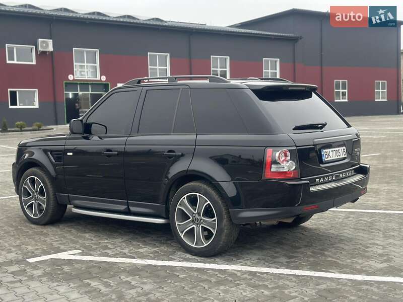 Внедорожник / Кроссовер Land Rover Range Rover Sport 2010 в Дубно