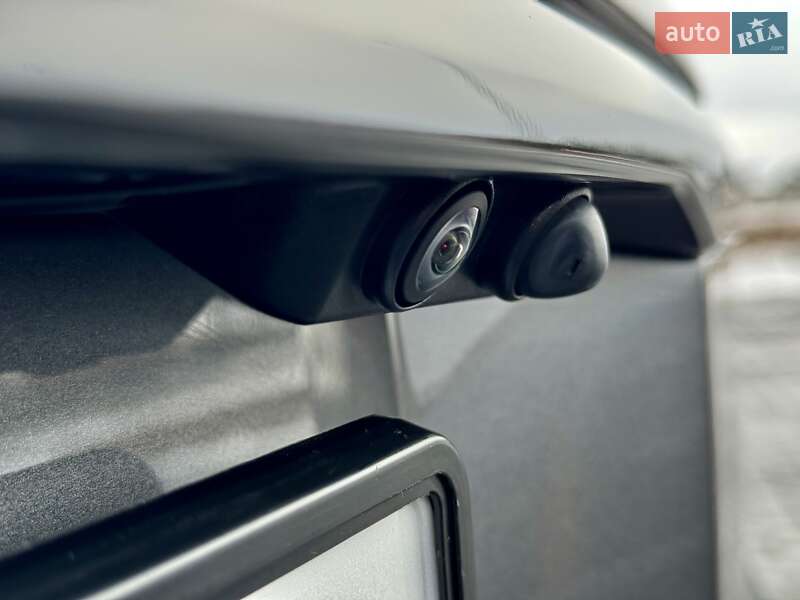 Внедорожник / Кроссовер Land Rover Range Rover Sport 2018 в Черновцах