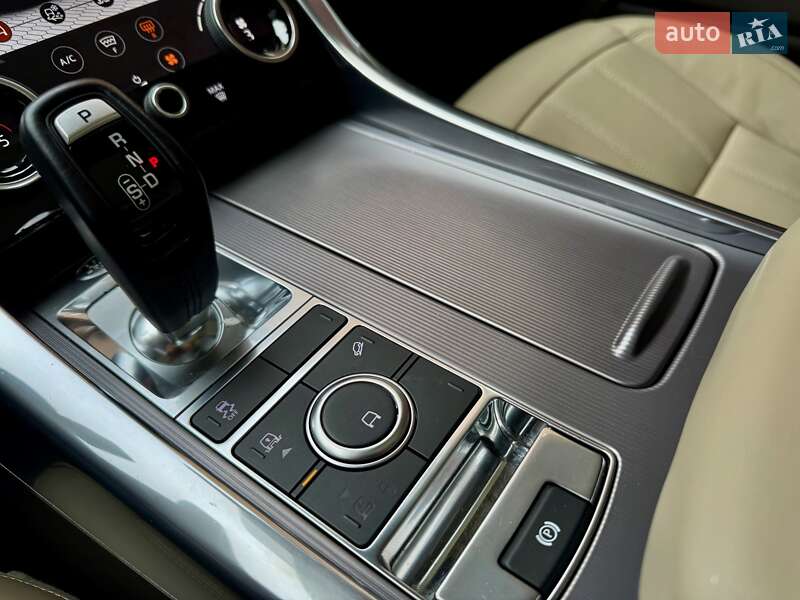 Внедорожник / Кроссовер Land Rover Range Rover Sport 2018 в Черновцах