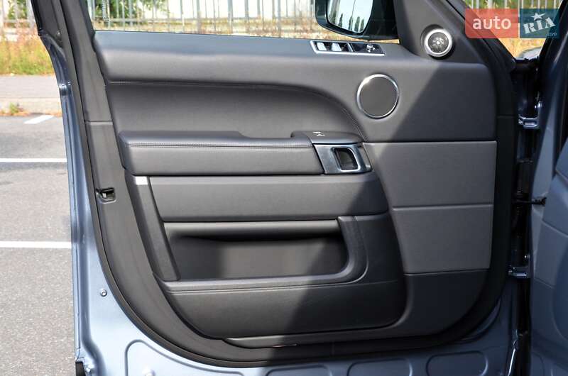 Внедорожник / Кроссовер Land Rover Range Rover Sport 2018 в Киеве