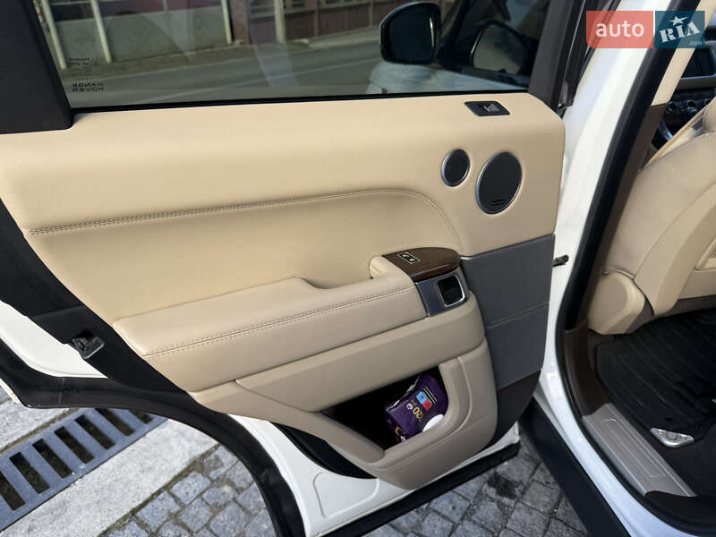 Позашляховик / Кросовер Land Rover Range Rover Sport 2015 в Нижній Апші фото 38 Позашляховик / Кросовер Land Rover Range Rover Sport 2015 в Нижній Апші