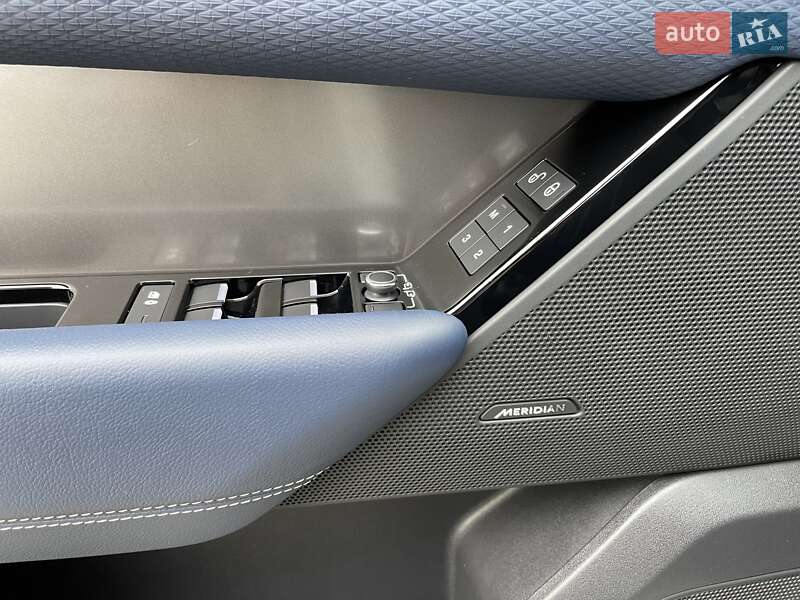 Внедорожник / Кроссовер Land Rover Range Rover Velar 2018 в Стрые