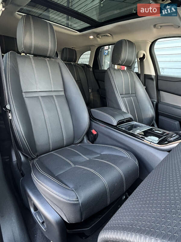 Внедорожник / Кроссовер Land Rover Range Rover Velar 2017 в Львове