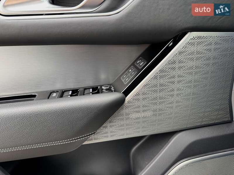 Внедорожник / Кроссовер Land Rover Range Rover Velar 2018 в Одессе