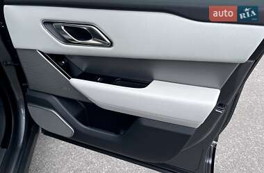 Внедорожник / Кроссовер Land Rover Range Rover Velar 2017 в 