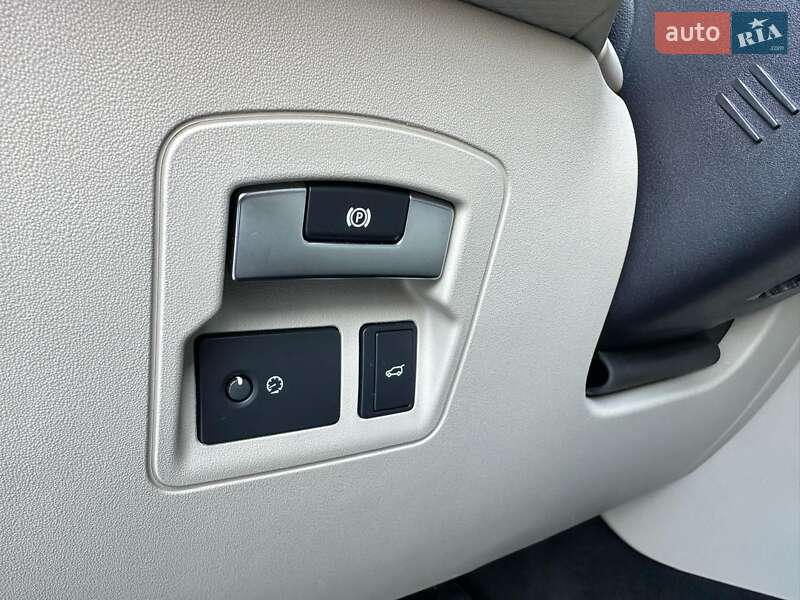 Позашляховик / Кросовер Land Rover Range Rover Velar 2018 в Києві