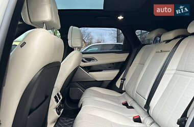 Позашляховик / Кросовер Land Rover Range Rover Velar 2018 в  фото 27 Позашляховик / Кросовер Land Rover Range Rover Velar 2018 в