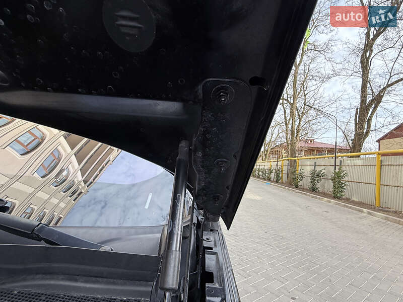 Позашляховик / Кросовер Land Rover Range Rover Velar 2018 в Одесі фото 27 Позашляховик / Кросовер Land Rover Range Rover Velar 2018 в Одесі