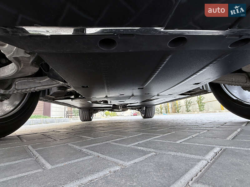 Позашляховик / Кросовер Land Rover Range Rover Velar 2018 в Одесі фото 102 Позашляховик / Кросовер Land Rover Range Rover Velar 2018 в Одесі