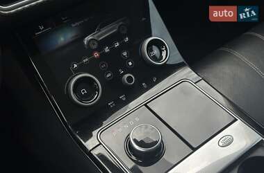 Внедорожник / Кроссовер Land Rover Range Rover Velar 2017 в 