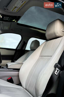 Позашляховик / Кросовер Land Rover Range Rover Velar 2017 в 