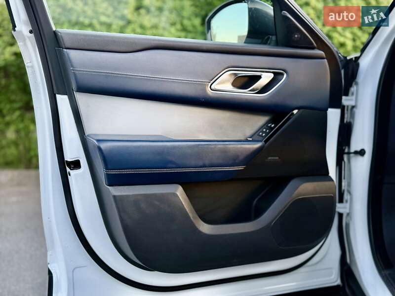 Позашляховик / Кросовер Land Rover Range Rover Velar 2017 в Тернополі
