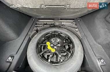 Позашляховик / Кросовер Land Rover Range Rover Velar 2019 в 