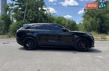 Внедорожник / Кроссовер Land Rover Range Rover Velar 2017 в 