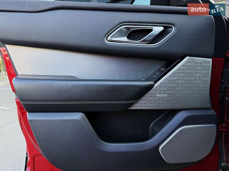 Внедорожник / Кроссовер Land Rover Range Rover Velar 2017 в Киеве