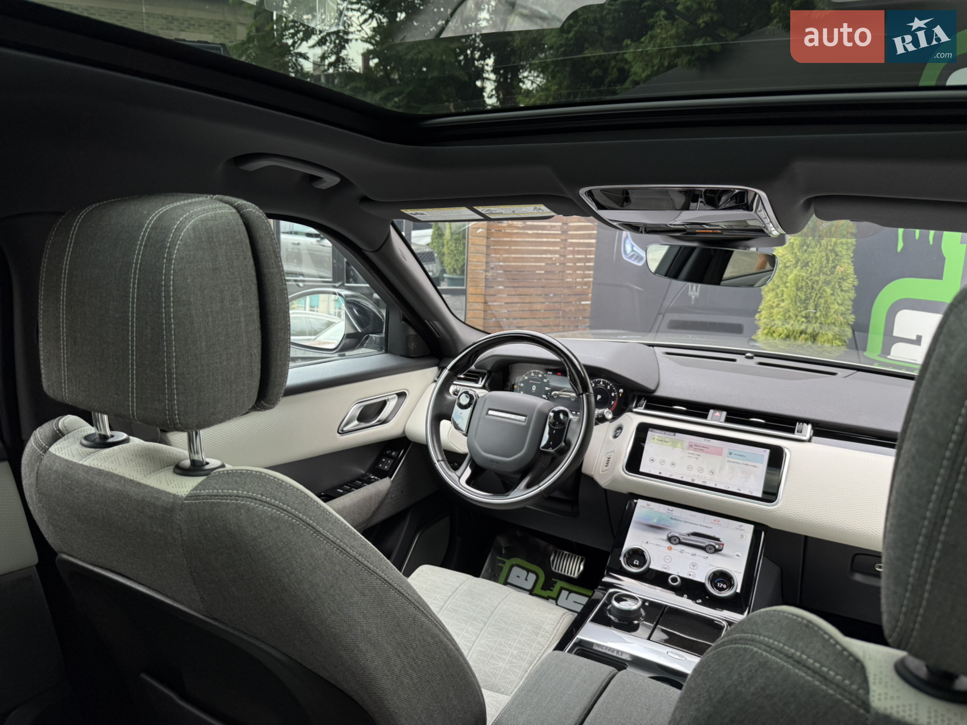 2018 Land Rover Range Rover Velar - мініатюра 35