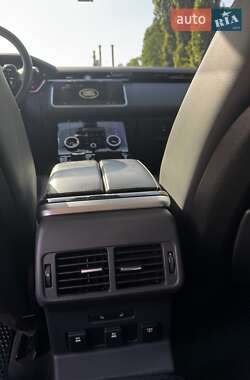 Внедорожник / Кроссовер Land Rover Range Rover Velar 2018 в 