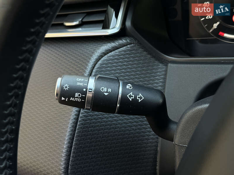 Позашляховик / Кросовер Land Rover Range Rover Velar 2019 в Самборі