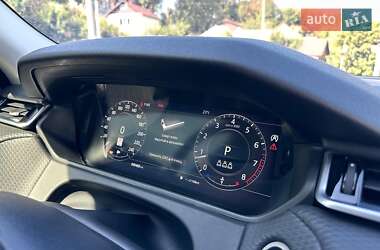 Внедорожник / Кроссовер Land Rover Range Rover Velar 2020 в 