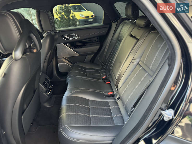 Внедорожник / Кроссовер Land Rover Range Rover Velar 2017 в Ивано-Франковске