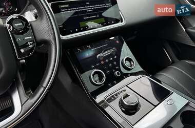 Внедорожник / Кроссовер Land Rover Range Rover Velar 2017 в 
