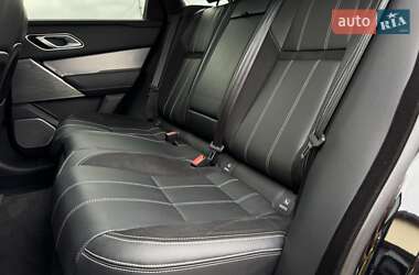 Внедорожник / Кроссовер Land Rover Range Rover Velar 2017 в 
