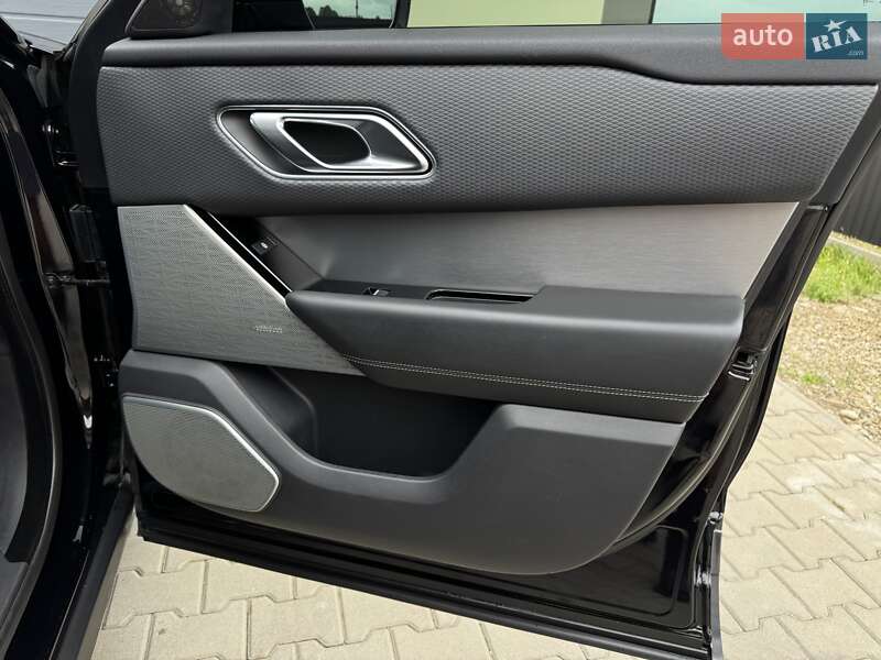 Позашляховик / Кросовер Land Rover Range Rover Velar 2017 в Стрию