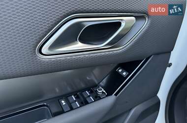 Внедорожник / Кроссовер Land Rover Range Rover Velar 2022 в 