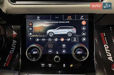 Внедорожник / Кроссовер Land Rover Range Rover Velar 2017 в 