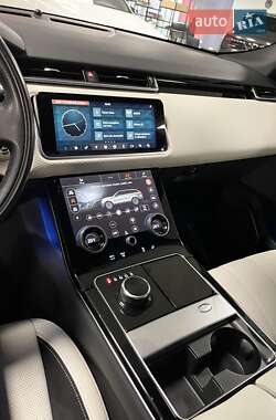 Внедорожник / Кроссовер Land Rover Range Rover Velar 2017 в 