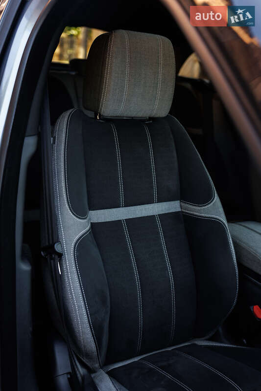 Позашляховик / Кросовер Land Rover Range Rover Velar 2019 в Чернівцях фото 50 Позашляховик / Кросовер Land Rover Range Rover Velar 2019 в Чернівцях